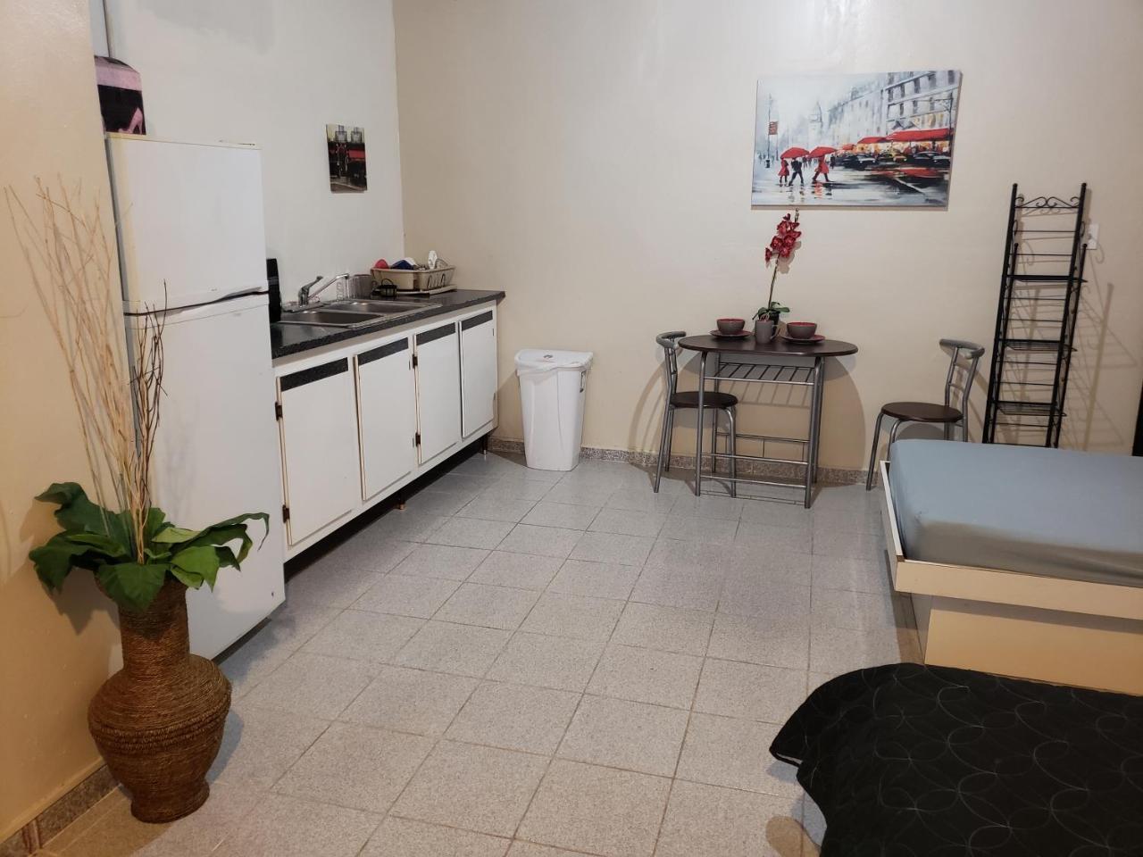 Jardin Del Mar Guesthouse 阿提约 外观 照片